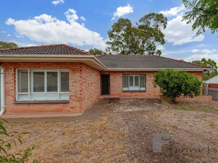 GREAT FAMILY HOME. SUIT BUSH WALKERS! FURNISHED.