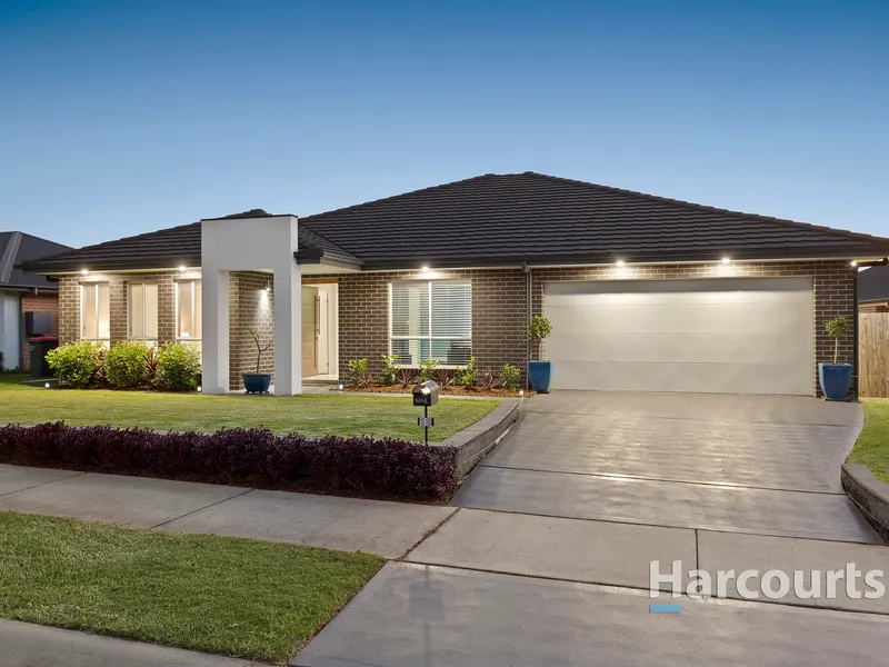 Enjoy Wide Open Space and a Quality Hudson Built Home at Heritage Parc