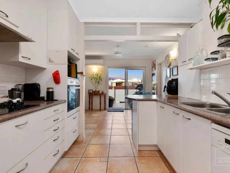 HUGE APARTMENT WITH OCEAN VIEWS