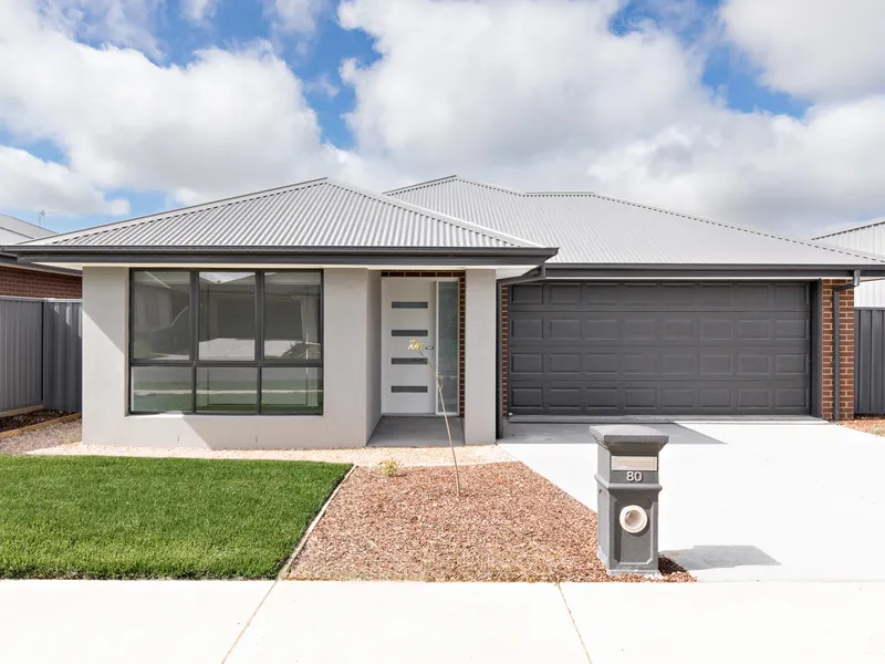 LARGE 4 BEDROOM HOME IN ALFREDTON