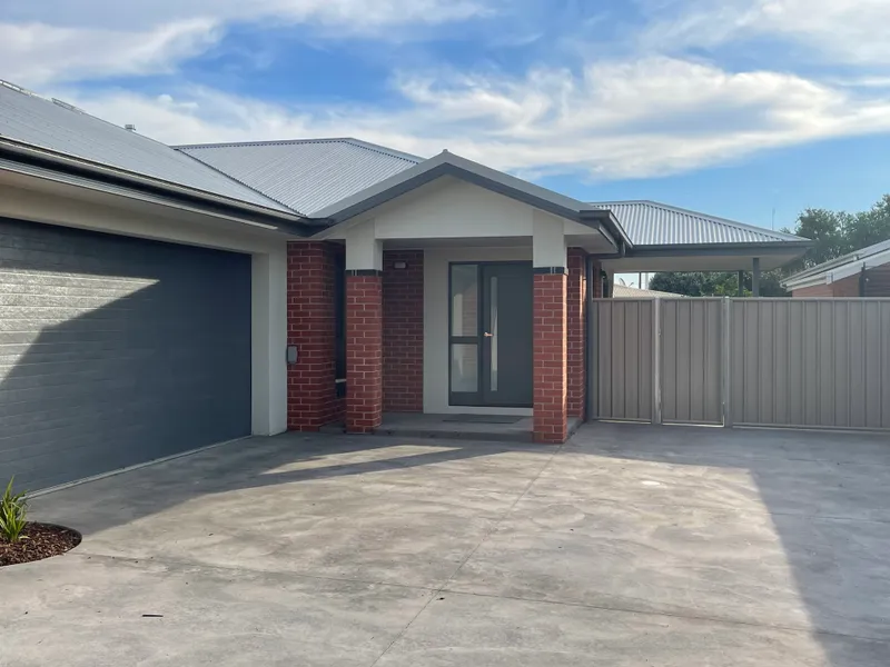 Central Location Townhouse