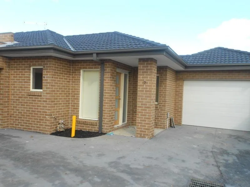 SPACIOUS UNIT IN GREAT LOCATION