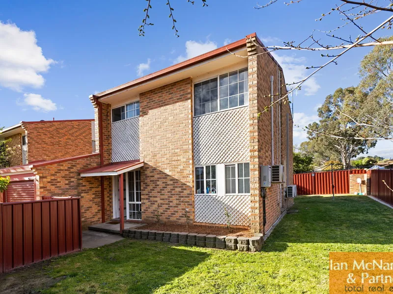 Charming 3 Bedroom Design !