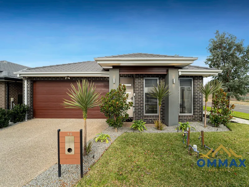 Great family home in convenient location!