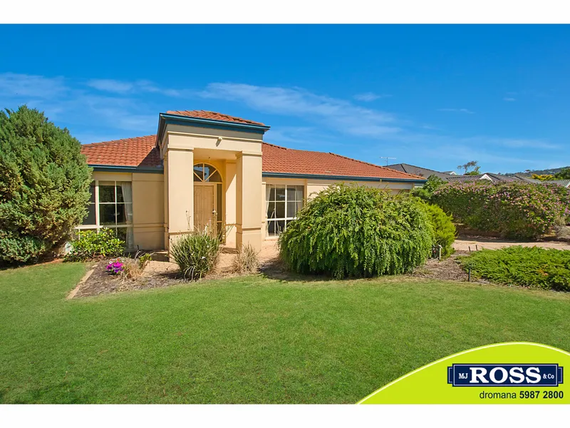 quiet coastal location - 550m to beach