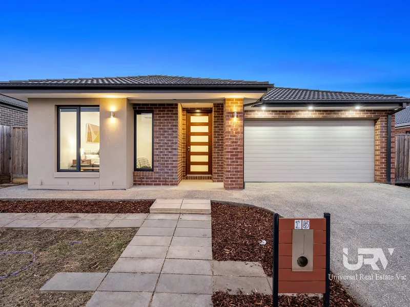 Family Home in Prime Location!!!