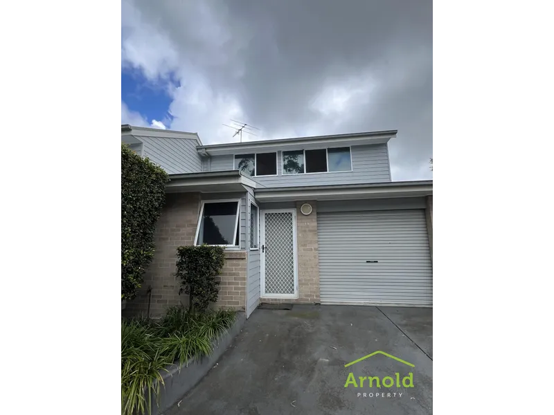 MOUNT HUTTON RENOVATED 2 BEDROOM TOWNHOUSE - Register your interest now