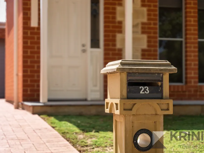 ARCHITECTURALLY DESIGNED AS NEW IMPECCABLE HOME WITH DOUBLE GARAGE