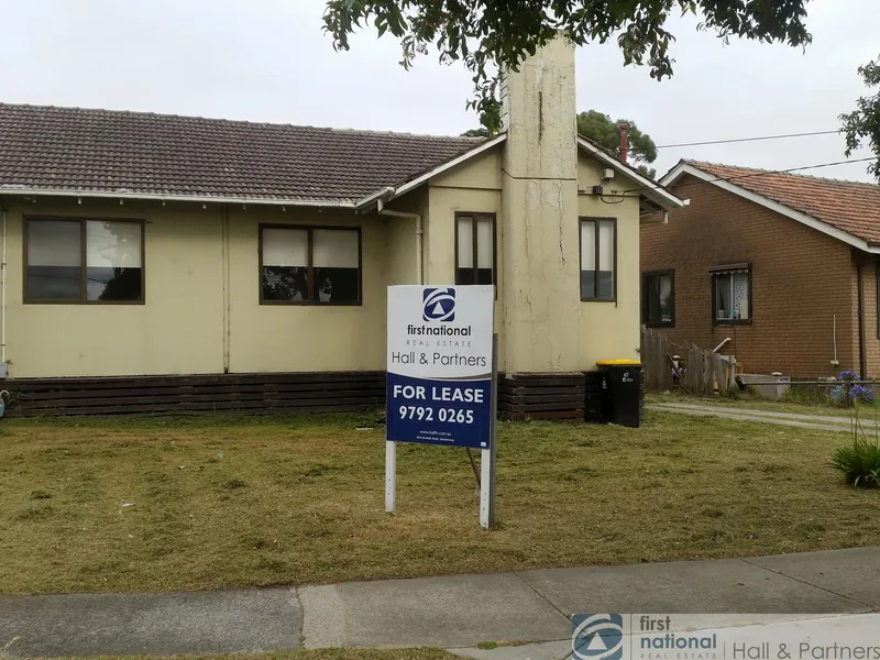THIS NEAT 3 BEDROOM HOME 