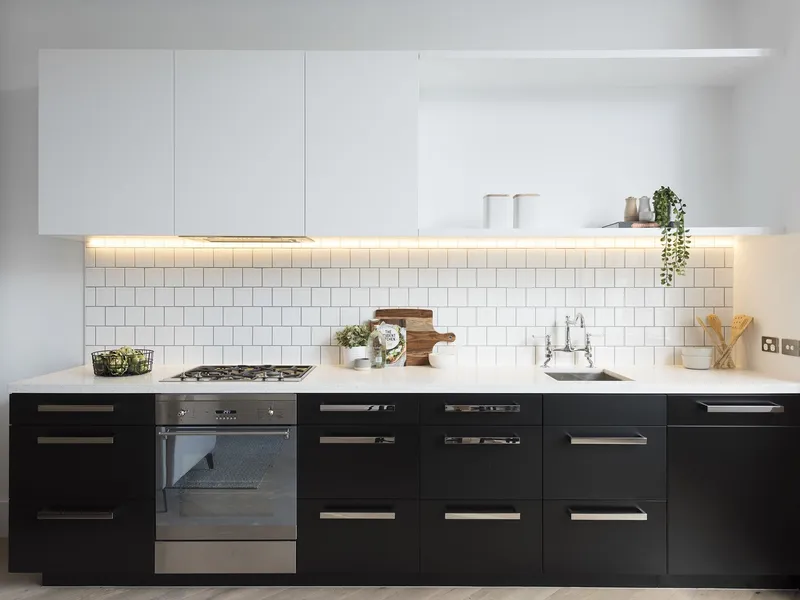 FURNISHED DESIGNER STUDIO RETREAT IN THE ULTIMATE LIFESTYLE LOCATION