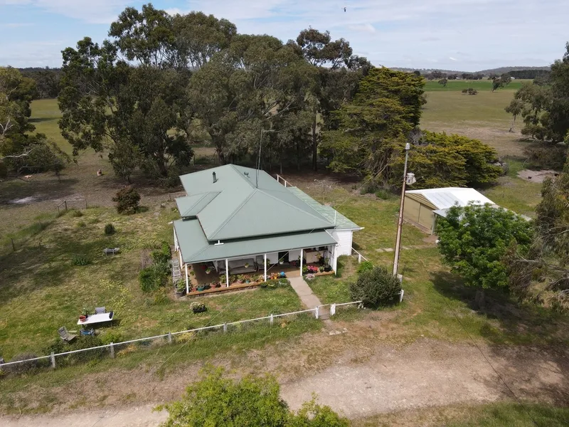 'Boneda' Move to the Bush.
