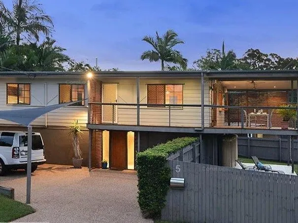 Large modern air-conditioned home 