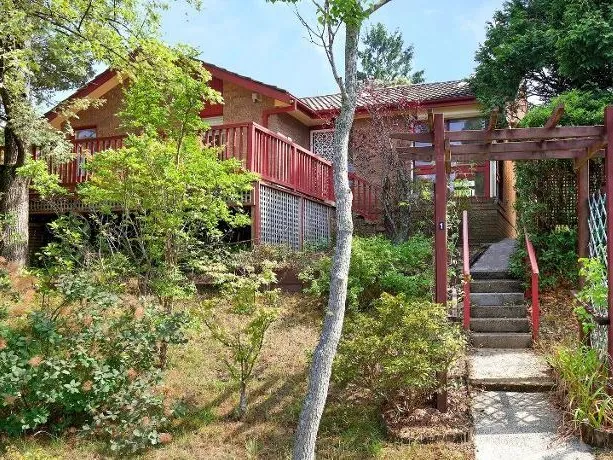 Cute 3 Bedroom house , parlty renovated and a private yard