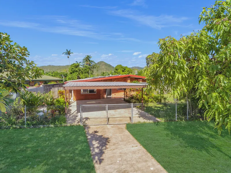 Opportunities Are Endless On 1146sqm Block! 6kw Solar!