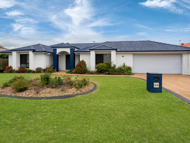 Golden location on Sovereign Waters Estate