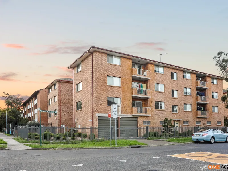 Super Spacious, First Floor, Great Location