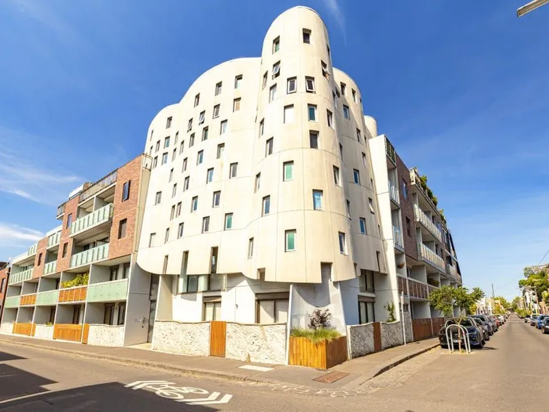 Quality apartment close to all amenities