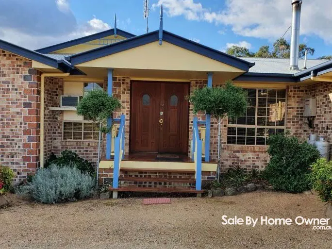 The choice is yours – Award winning Bed and Breakfast or a Unique Executive family residence