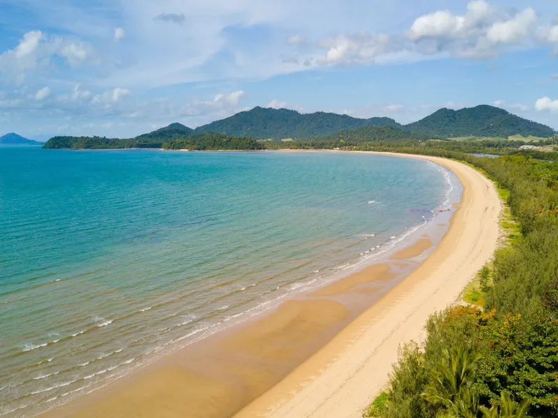 A UNIQUE BEACHFRONT INVESTMENT OPPORTUNITY