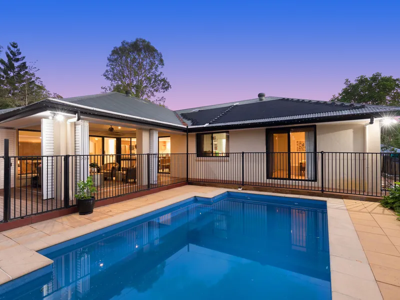 FAMILY ENTERTAINER IN AN AWARD-WINNING ESTATE