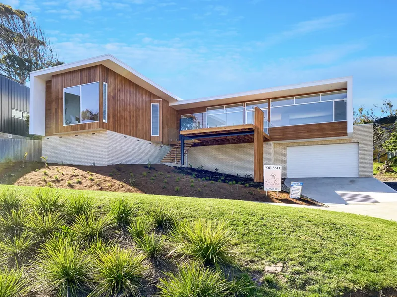 Quintessential Merimbula Living