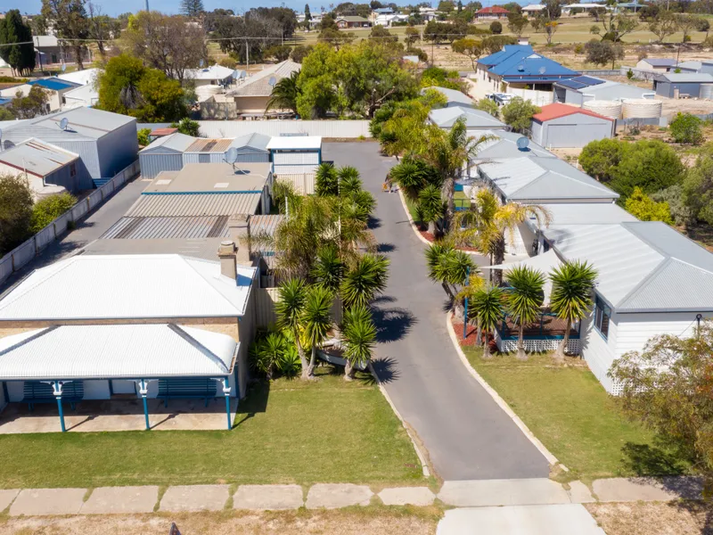 Sail & Anchor Apartments - Established Holiday Apartment Opportunity