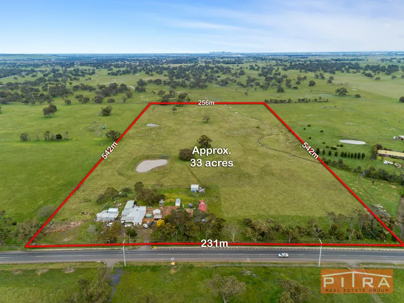 FANTASTIC OPPORTUNITY FOR LAND BANKERS OR FARMING ENTHUSIASTS....