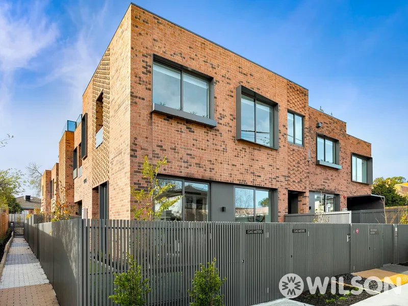 Simply Stunning Townhouse Luxury