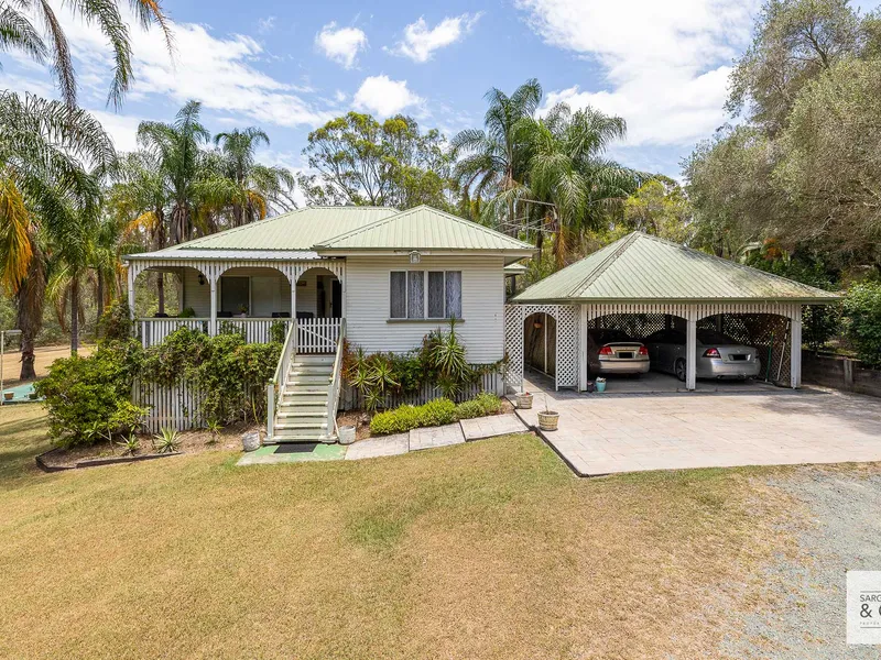 Character on 12,000m2