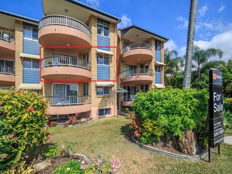 Large Centrally Located Apartment, Only $359,000