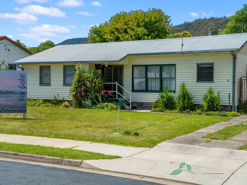 Centrally Located Home in Mount Beauty