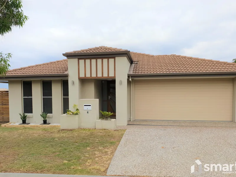 Spacious Family Home with High Solar Rebate!!