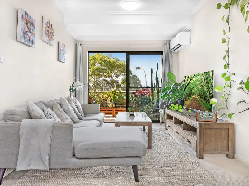 Spacious Entertainer in a Dynamic Lifestyle Address