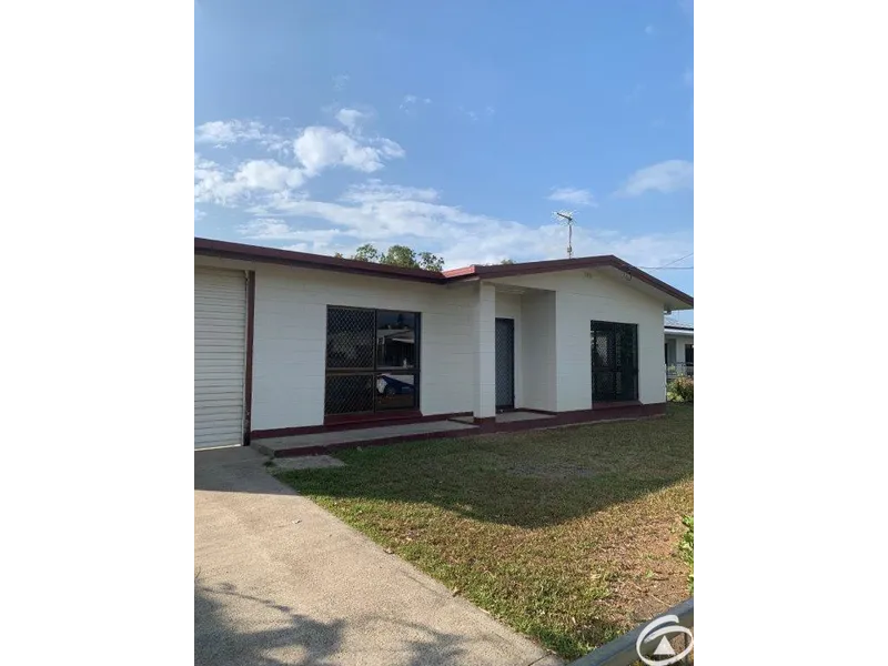 FAMILY HOME IN QUIET STREET