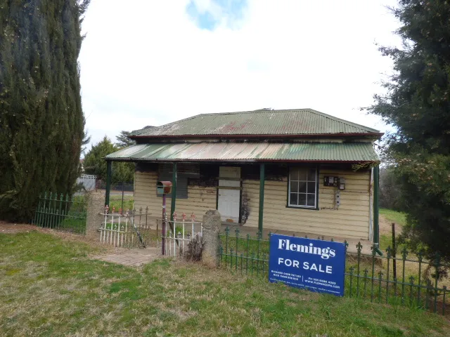 Large Block, Ideal for Redevelopment or Renovators