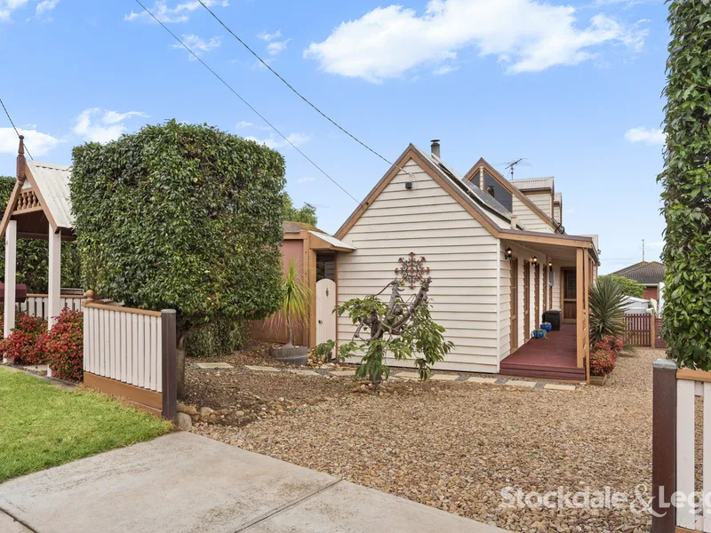 COUNTRYSIDE APPEAL BY THE BAY, A CHANCE TO ADD YOUR TOUCH!