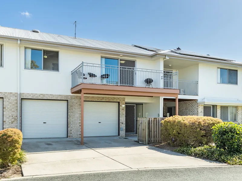 SUPER RENTAL RETURNS OR JUST MOVE IN !!!!