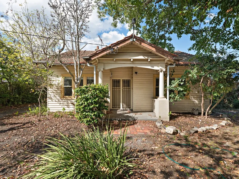 Prime Living in Unbeatable Location