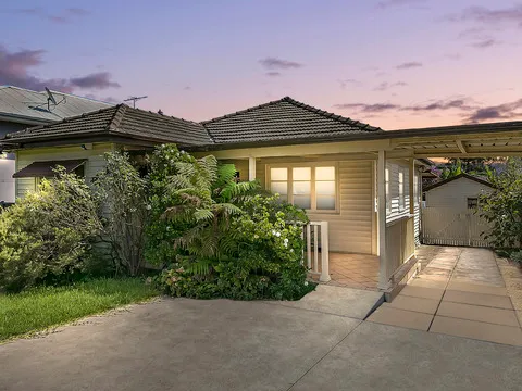 Quiet Family Home Perfect Position