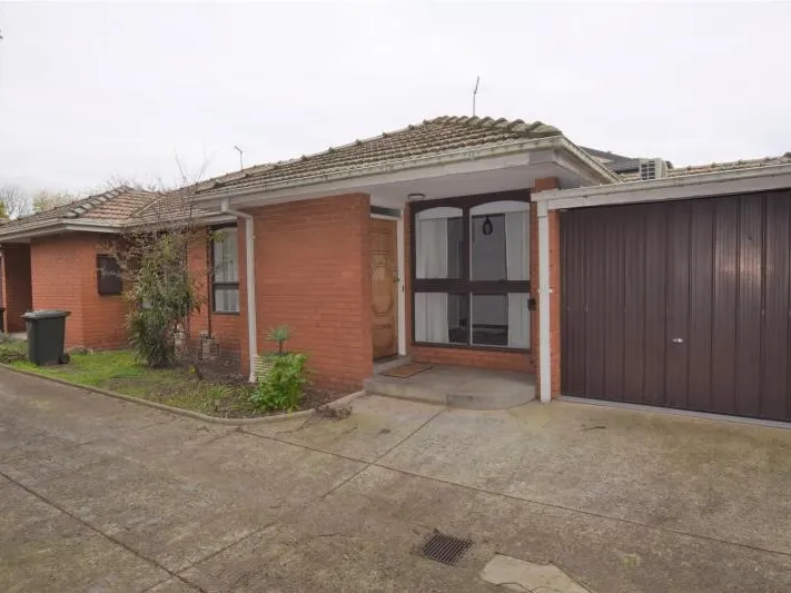 Renovated 2 Bedroom Villa