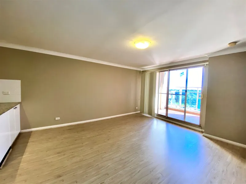 Top Floor Two Bedroom Apartment