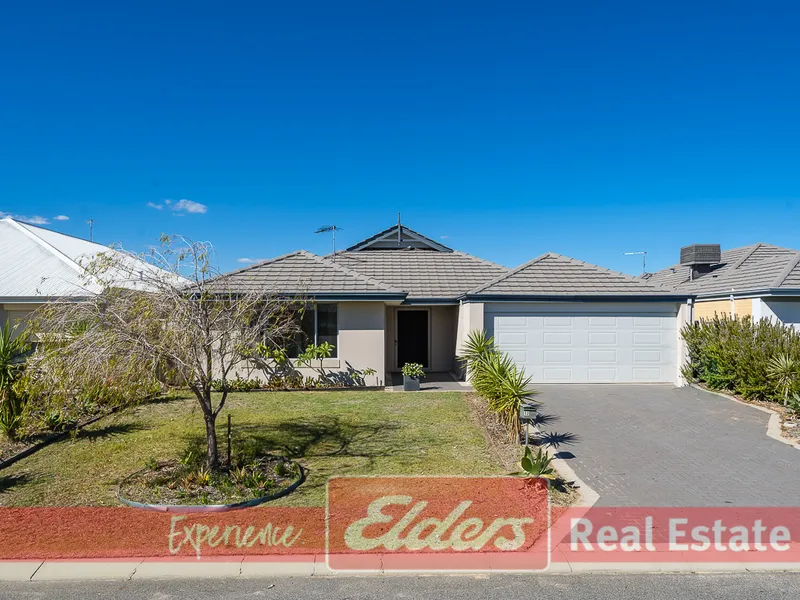 Beachside Golden Bay!