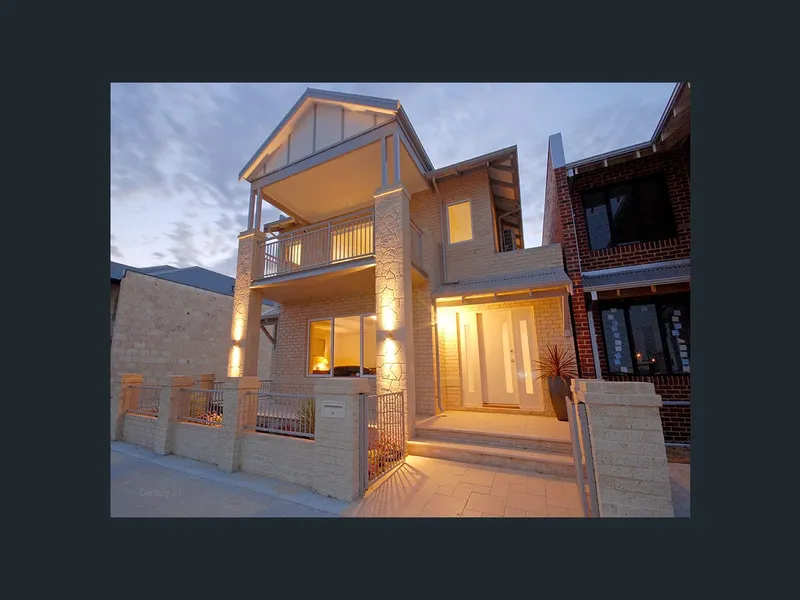 QUALITY FAMILY TOWNHOUSE IN SUPERB LOCATION