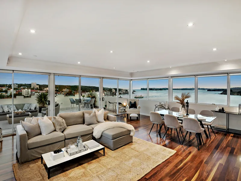 Iconic trophy penthouse with unrivalled panoramas