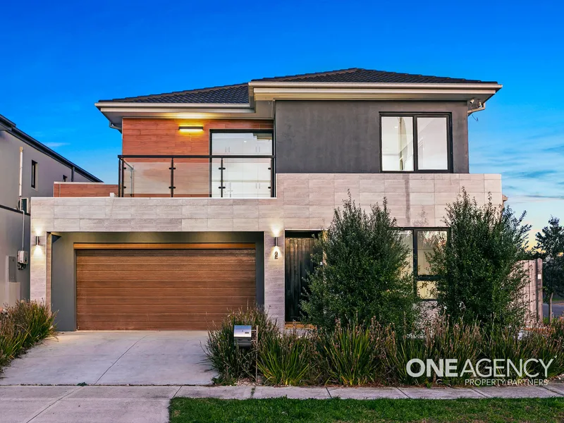 Near New Gem With 2 Master Bedrooms!