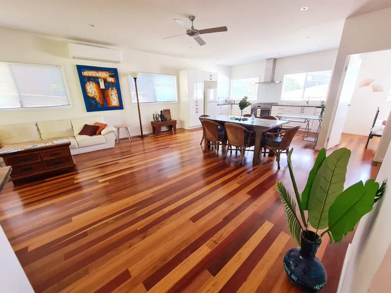 Beautiful custom built home available to rent now in good location.