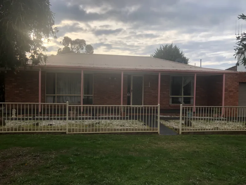 SPACIOUS TWO BEDROOM UNIT