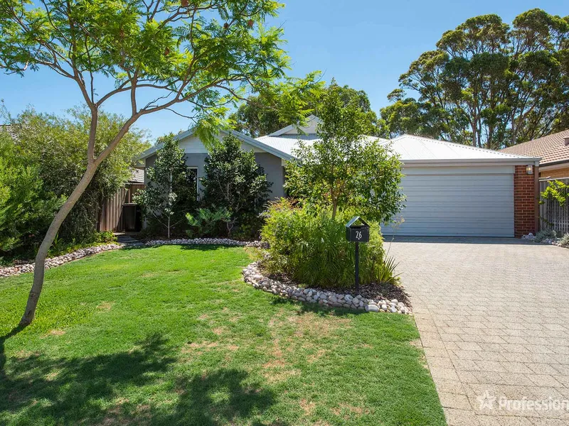 TRANQUIL GOLF COURSE HIDEAWAY