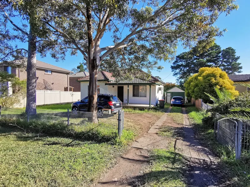 3 BED Semi House for rent in Blacktown