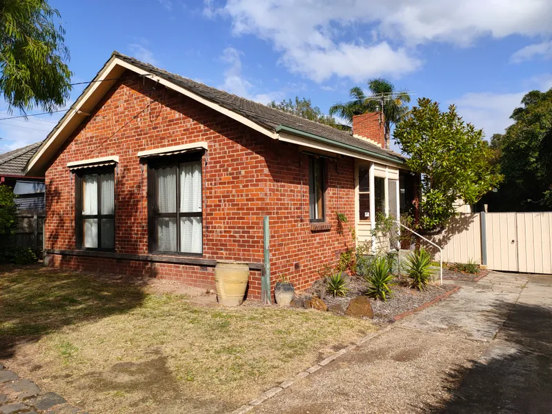 Delightful dual occupancy in a central and convenient locale